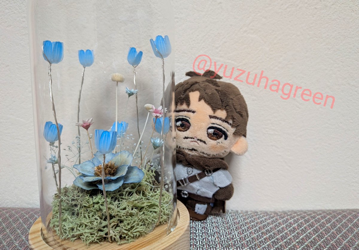yuzuhagreen's tweet photo. ヘルメット脱げるディンジャリンさんのぬいが欲しくて手のひらサイズのを作りました😊wawaちゃんの11cmテンプレで！ヘルメットはtanakameganeさん(@tanakamegane039)の型紙を47%縮小して使わせていただきました、ありがとうございます🙏
小さめのグローグーちゃんも作りたい https://t.co/OLAlWNpjF0