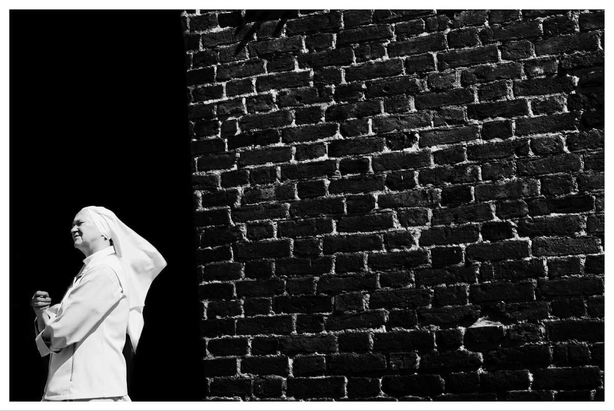 Inigosierra's tweet photo. Polonia, 2026

#streetphotography #poland #blancoynegro #photography #canon #blackandwhite https://t.co/onbY2acrmf