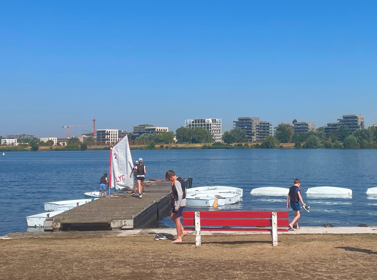 YvesBergmans's tweet photo. 14 augustus 10.57 Antwerpen #vrtweer @Weerbord @BuienradarBE #varen #boten https://t.co/FzwXPSQGb9