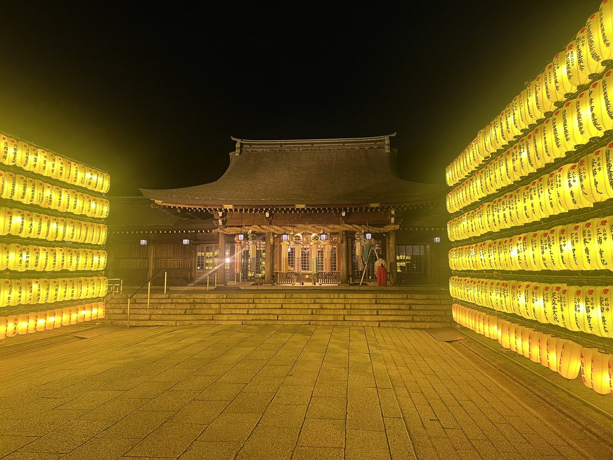 iwasadex's tweet photo. みたま祭
大分縣護國神社 https://t.co/CRWcr1vpwT