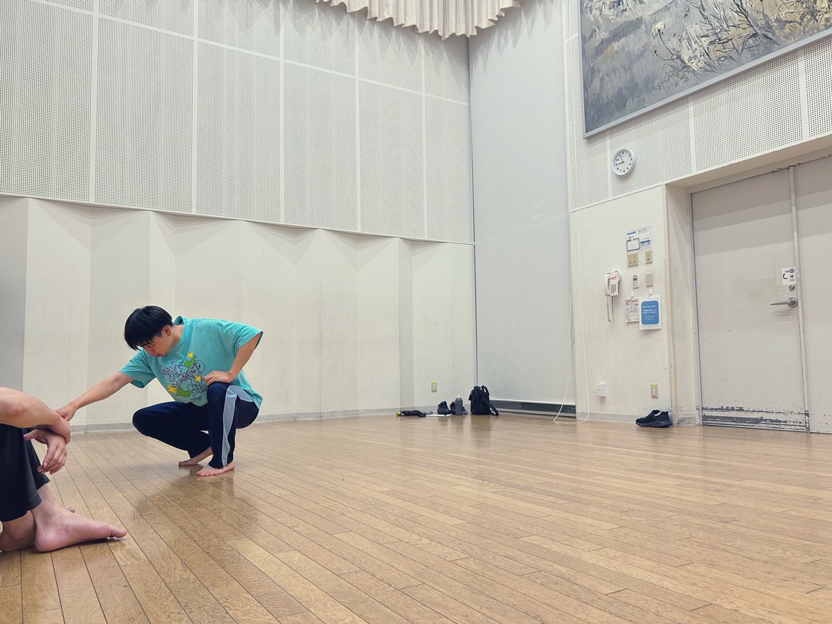 info_sheepcase's tweet photo. 稽古始動！
『家の紹介』のワークをやりました。

#シープケースシアター
#この星の王子さま https://t.co/wV2yeB0qe5