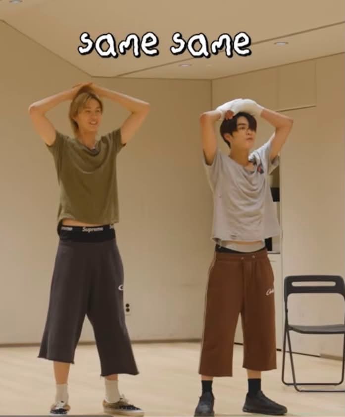 doubleuindchat's tweet photo. did these TWO really decide to cut their pants together 😭😭 https://t.co/PB7dJDbZR0