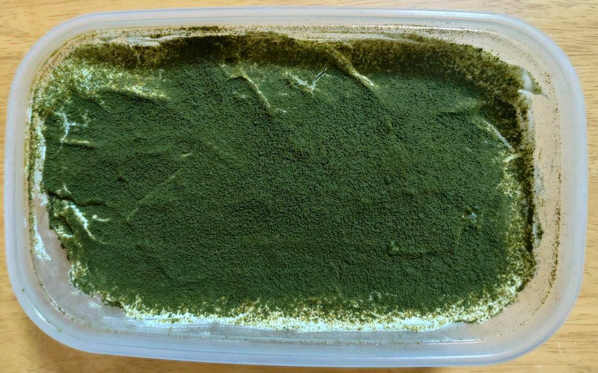 08_hisuke's tweet photo. ウエハース使って抹茶ティラミス作って食べたけど美味すぎて手が止まらんかった😂
皆さんウエハースどうやって消費してますか？ https://t.co/9XvrvxUAKG