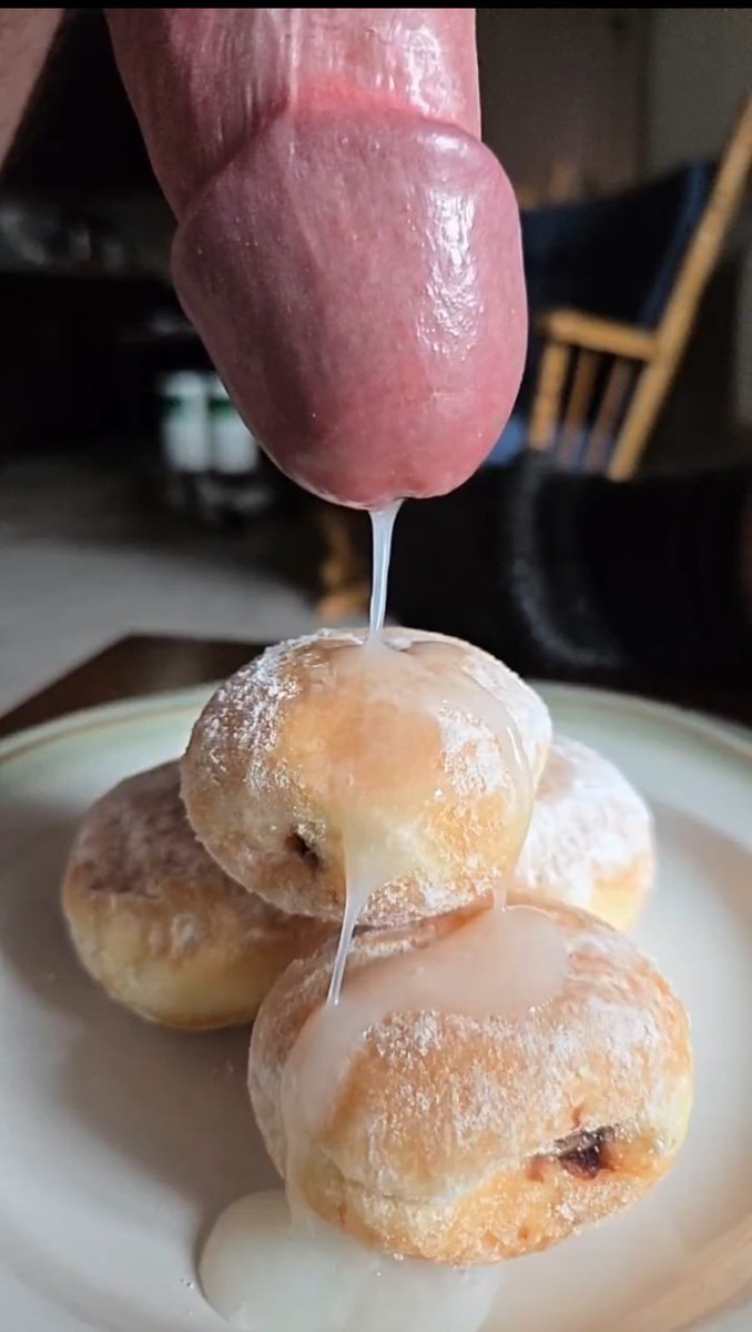 LikeYouFelipe's tweet photo. Un rico desayuno 😋🤤💦 https://t.co/YkIrhBzlDW
