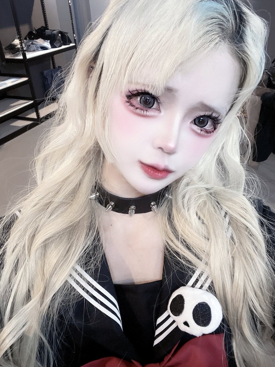 IneHeart_chama's tweet photo. 카캇테코이요 . https://t.co/teRzZldC9D