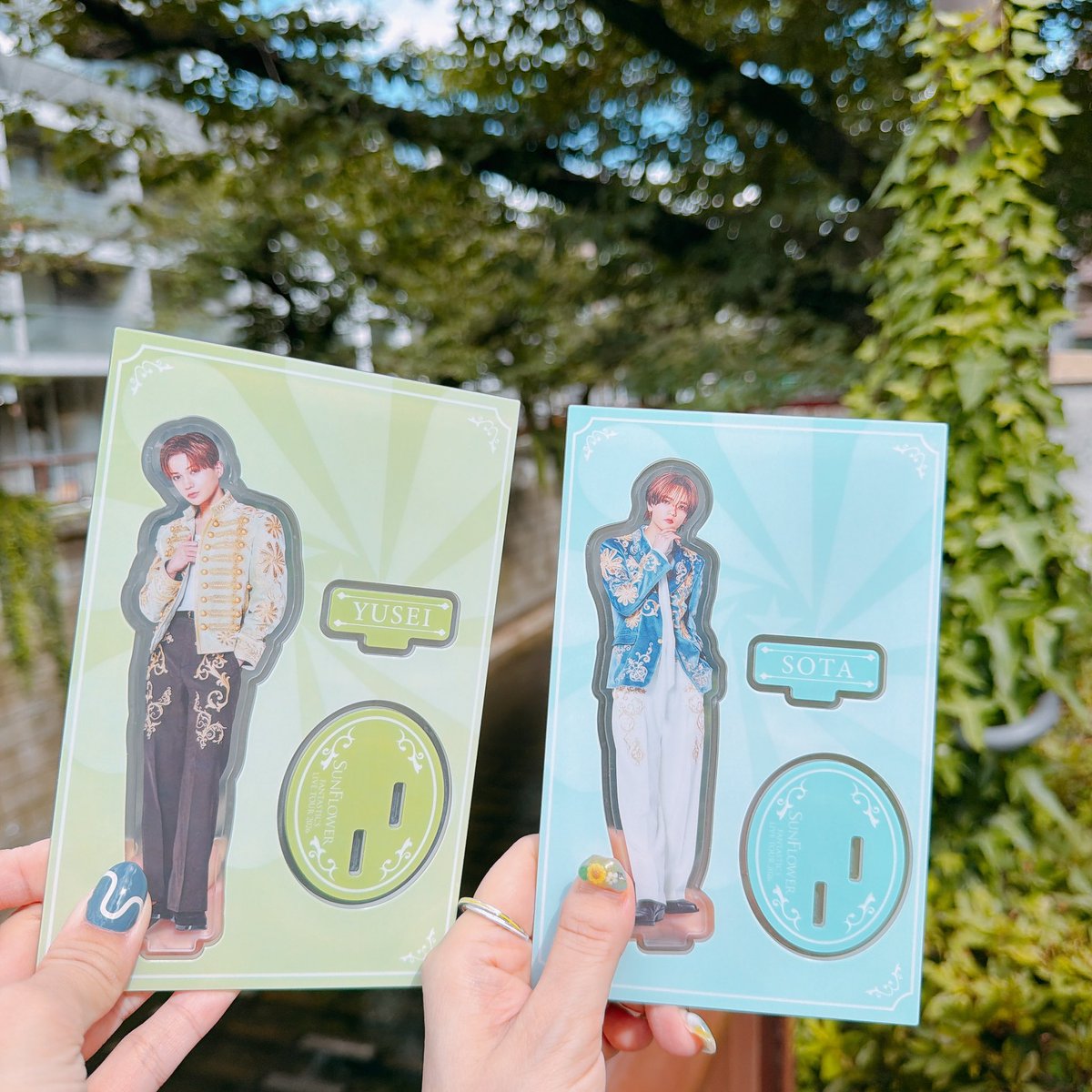 fantaro77's tweet photo. なんかいろんな人に偶然会えて楽しかった今日のトラステ🌻ゆせいつも自引きできないけど来てくれたよありがとう😭🫶 https://t.co/l01riOZJPZ
