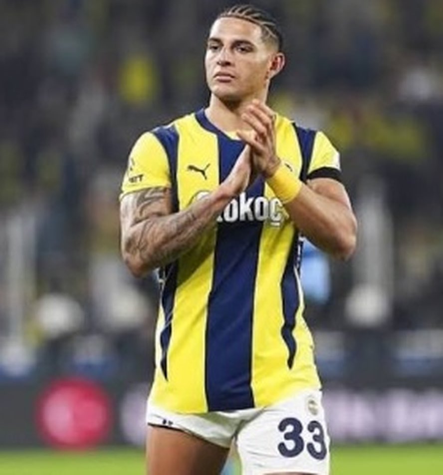 Jairo_Neto_'s tweet photo. Pega o próximo voo pra Istambul, Admar https://t.co/SP60Io2qeE
