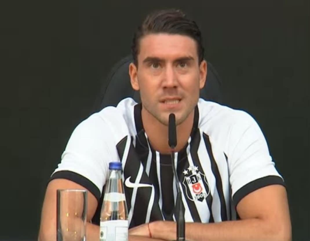 Murceel's tweet photo. Quaresma nın varisi gibi Dusan Vlahovic 😈 https://t.co/QDpOEj2TR0