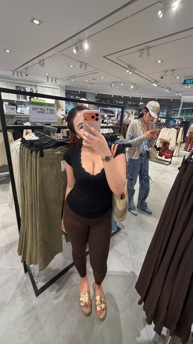 rjiffle's tweet photo. Hi available #bocirebon #availcirebon https://t.co/DAI7f74kW4