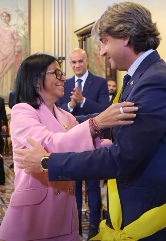AlertaVzlaDDHH's tweet photo. La “diplomacia silenciosa” debe terminar
#AlertaVenezuelaDDHH
https://t.co/3u1JdGbcdN https://t.co/k3kiRhaOR1