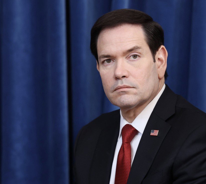 karlaiberia's tweet photo. Marco Rubio, Secretario de Estado de EEUU sobre  Fidel Castro, en el marco de 100 años de su nacimiento: 

“Fidel Castro fue un completo fracaso en todo, excepto en destruir Cuba y empobrecer, encarcelar y asesinar a su propio pueblo.”

Vivo en @nmasforo https://t.co/VvGsXxtmoe