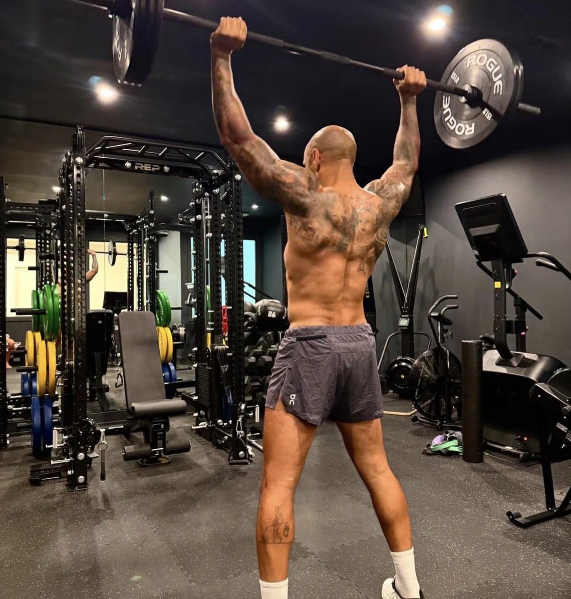 TouchlineX's tweet photo. 🚨📲 𝗡𝗘𝗪: Thierry Henry on IG. https://t.co/4pPyP2x5Hc