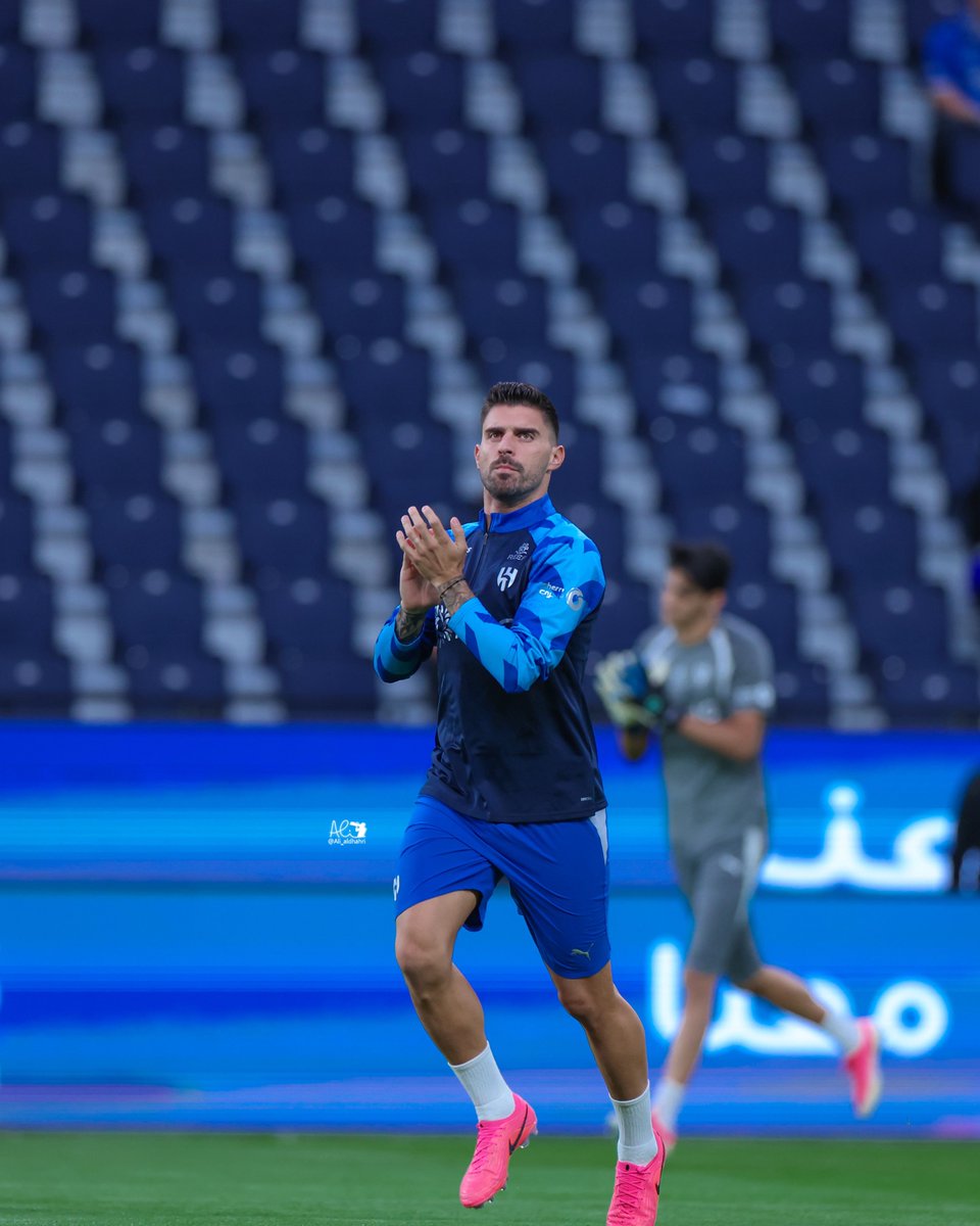 12iyhfc's tweet photo. #روبن_نيفيز #الهلال 💙 https://t.co/KTvbhsvWB5