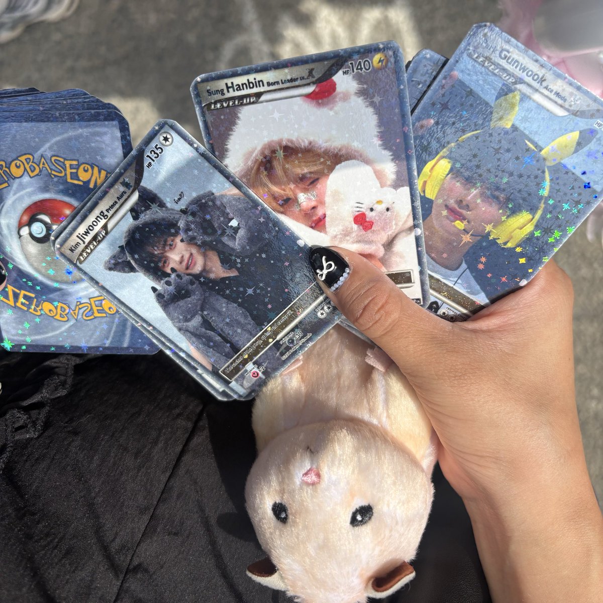 winterfire22's tweet photo. Pokemon ZB1 cards 🩵  freebies for day 1 and 2 🐹 #kconla2026 #zb1 #kconla https://t.co/NsTSse4Uos