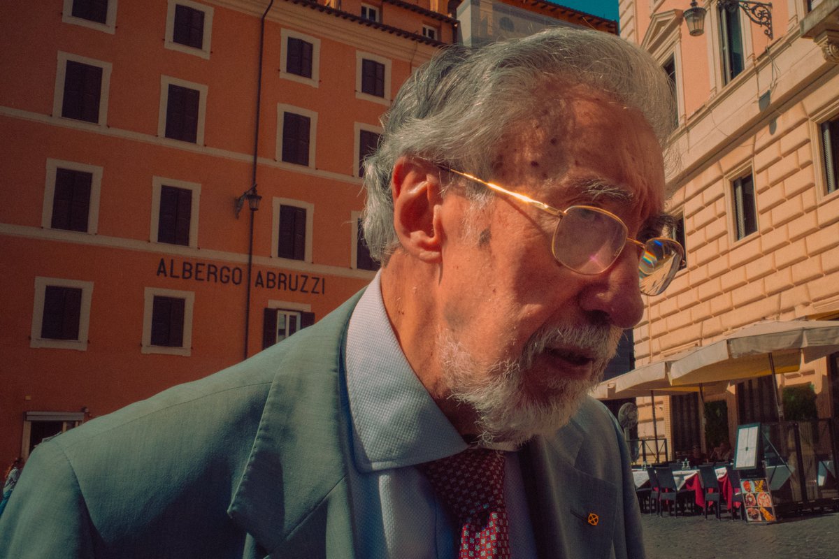 matialonsor's tweet photo. Cuatro fotos que saqué en Roma https://t.co/Wrfy4Bq5ej