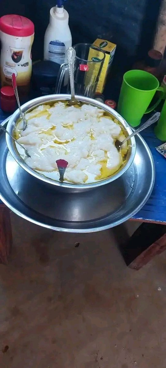 de_journo's tweet photo. When was the last time you ate food made with cow's butter? https://t.co/Phxo1vdj5q