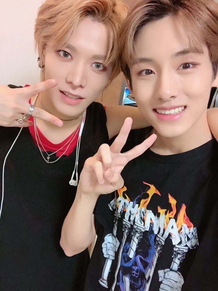 gojcsw's tweet photo. genuinamente no se si extraño mas al dojae o el yuwin https://t.co/X1lKxiXEFt