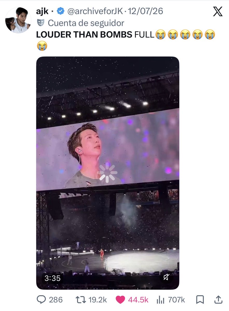 _soulskookv's tweet photo. Amigas podemos hablar de que Boy in luv en México tuvo más impacto que Louder than Bombs que fue presenta por primera vez y que era una de las canciones más aclamadas en el fandom😧 https://t.co/a7UTMlbOyj
