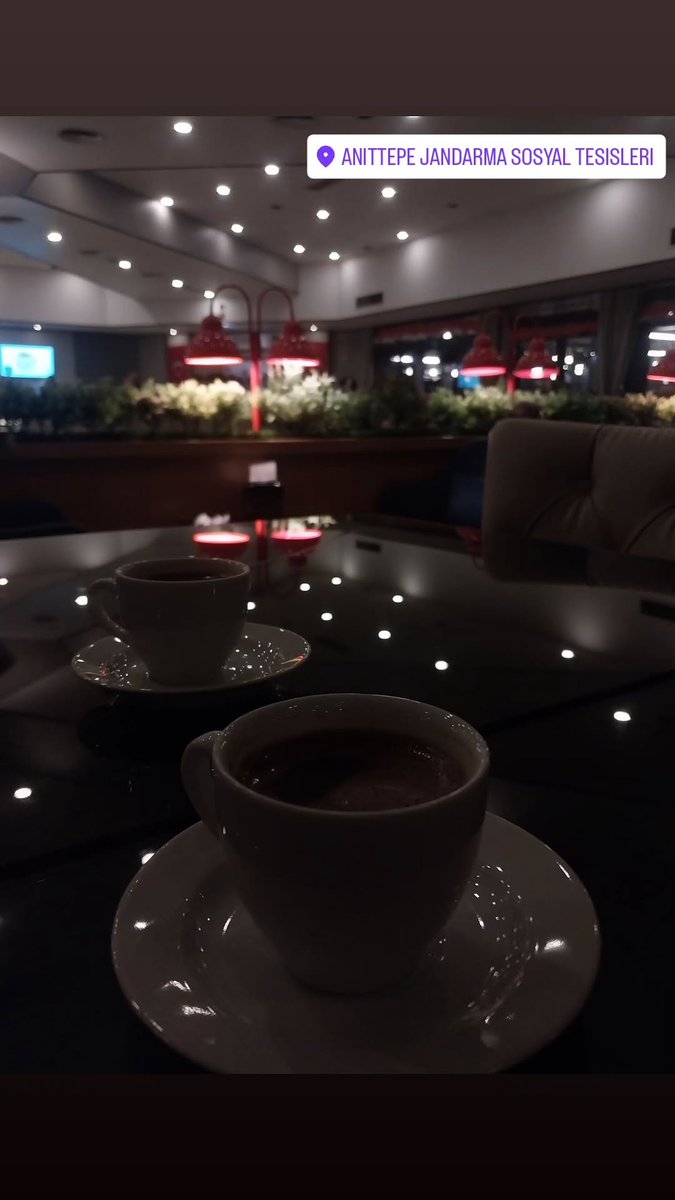 pnrhnts's tweet photo. 40 yıl 🦢 https://t.co/7L5CyQo5Vx