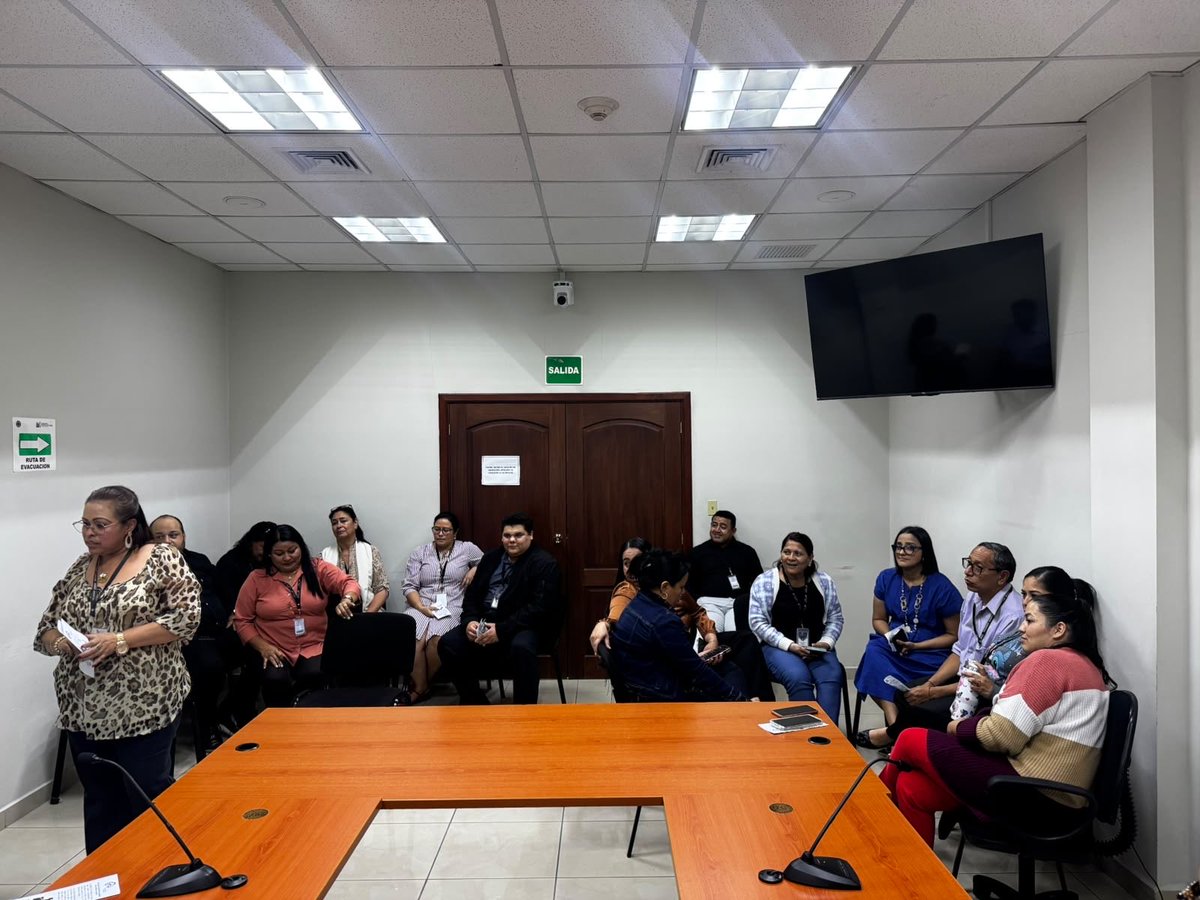 GeneroPj's tweet photo. Seguimos llevando la perspectiva de género a los espacios de justicia. 💜
Durante esta semana, los grupos 3 y 4 participaron en las charlas de sensibilización desarrolladas por la Unidad de Género del Poder Judicial. @PJdeHonduras https://t.co/OXOC2whYfV