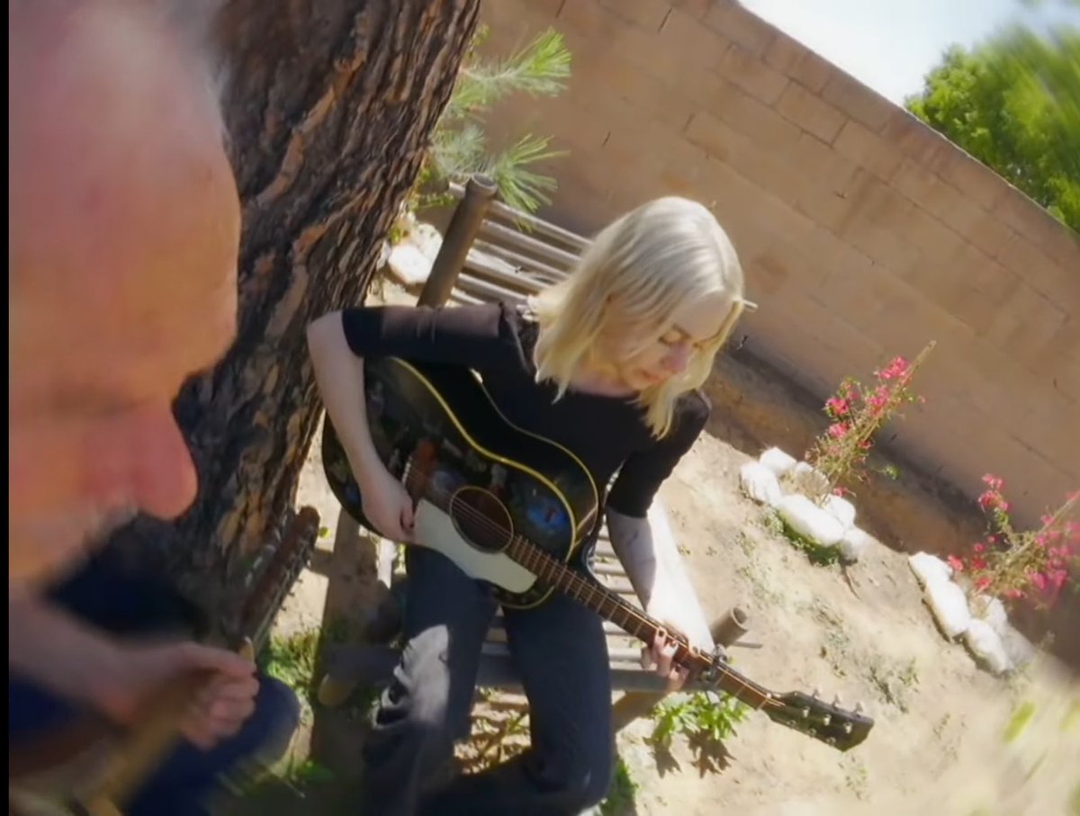 boygeniussource's tweet photo. The ‘I Can’t Wait’ music video is out now! https://t.co/SluVorLykG