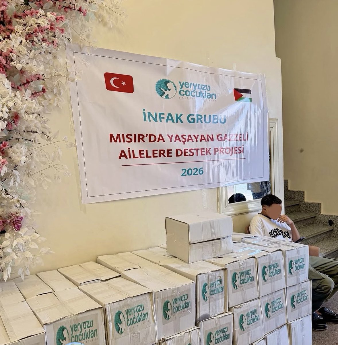 mosquesty's tweet photo. İnşallah Eylül ayında Mısır’daki Gazzeli aileleri ziyaret edecek ve ailelere yardımları ulaştıracağız. Şu ana kadar yapılan yardımlar sahadaki arkadaşlar tarafından ailelere ulaştırıldı.
Eylül ayında Yardımların içine, Gazzeli çocukların eğitim aldığı okulun tamiratını da dahil edeceğiz . 
* Bu projede infak grubu adıyla yola çıktığımız için iban Açıklamasında “İnfak grubu” belirtilmesi önemli.🌹
Sizlerin de desteklerinizi bekliyoruz. Allah hepinizden razı olsun.

Bağışların Doğru projeye eksiksiz iletilmesi için , dekontun dm’den gönderilmesi çok memnun edecektir🌹🤲🏻

TR12 0020 3000 0933 4529 0000 01
Hesap Adı: Yeryüzü Çocukları Derneği
Açıklama: İsim – Soyisim – Tel no – infak grubu* (Eğer zekat bağışı yapılacaksa grup isminin yanına zekat olduğu muhakkak belirtilmeli)