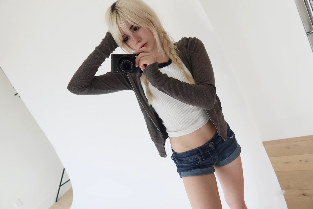 lildollrae's tweet photo. Hi https://t.co/sXOqvXmmG7