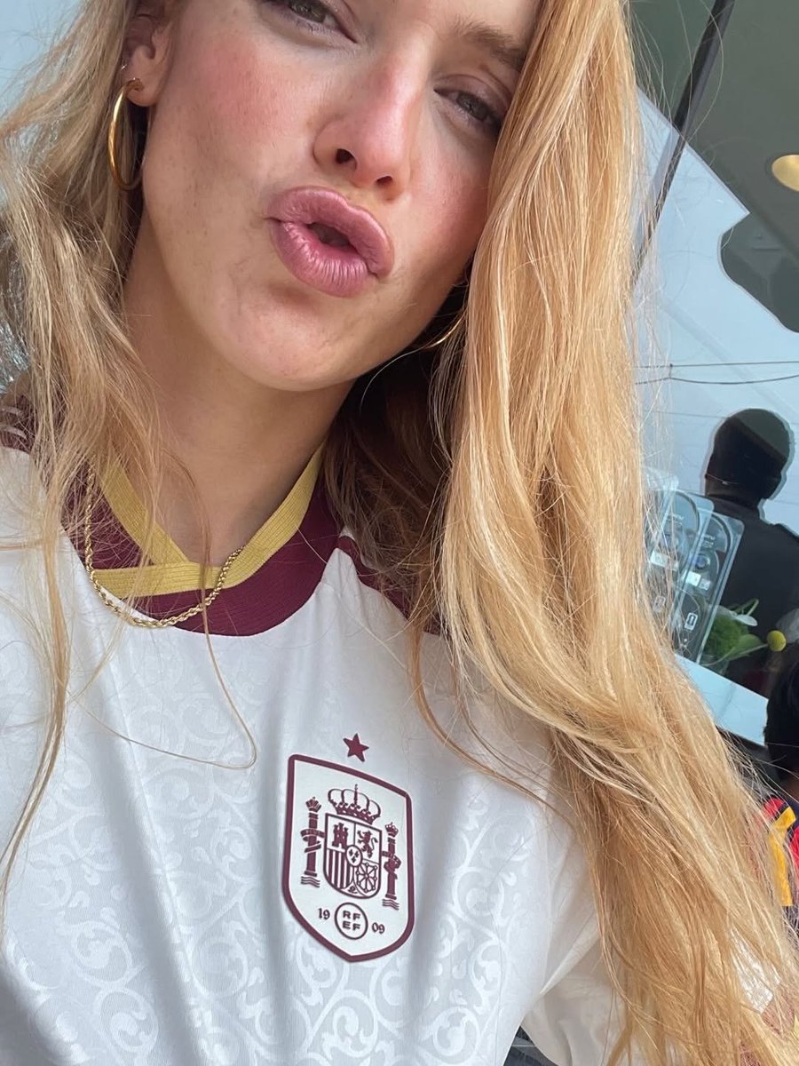 bestofonieva's tweet photo. 📲 | July 20, 2026 Alejandra Onieva via Instagram Story https://t.co/50xWfJlgyL