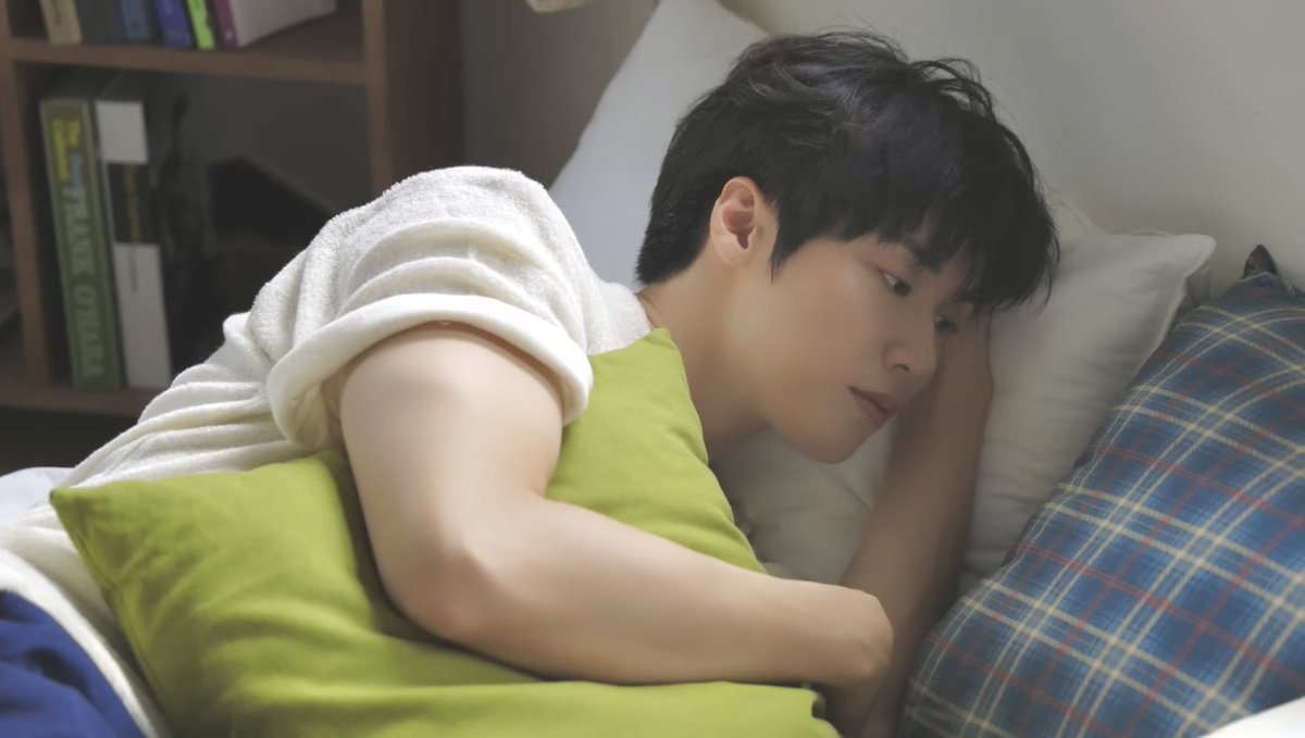 Dupiaarqn's tweet photo. 엔피아 잠들면 안돼.
진실게임하자.
좋아하는 엔플라잉 가사 있어? https://t.co/TNDJQY74zF