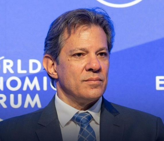 meioindep's tweet photo. 🚨ATENÇÃO: PM diz que análise de 40 câmeras não identificou abordagem a motorista de Haddad; apuração continua https://t.co/tR0itlLFds