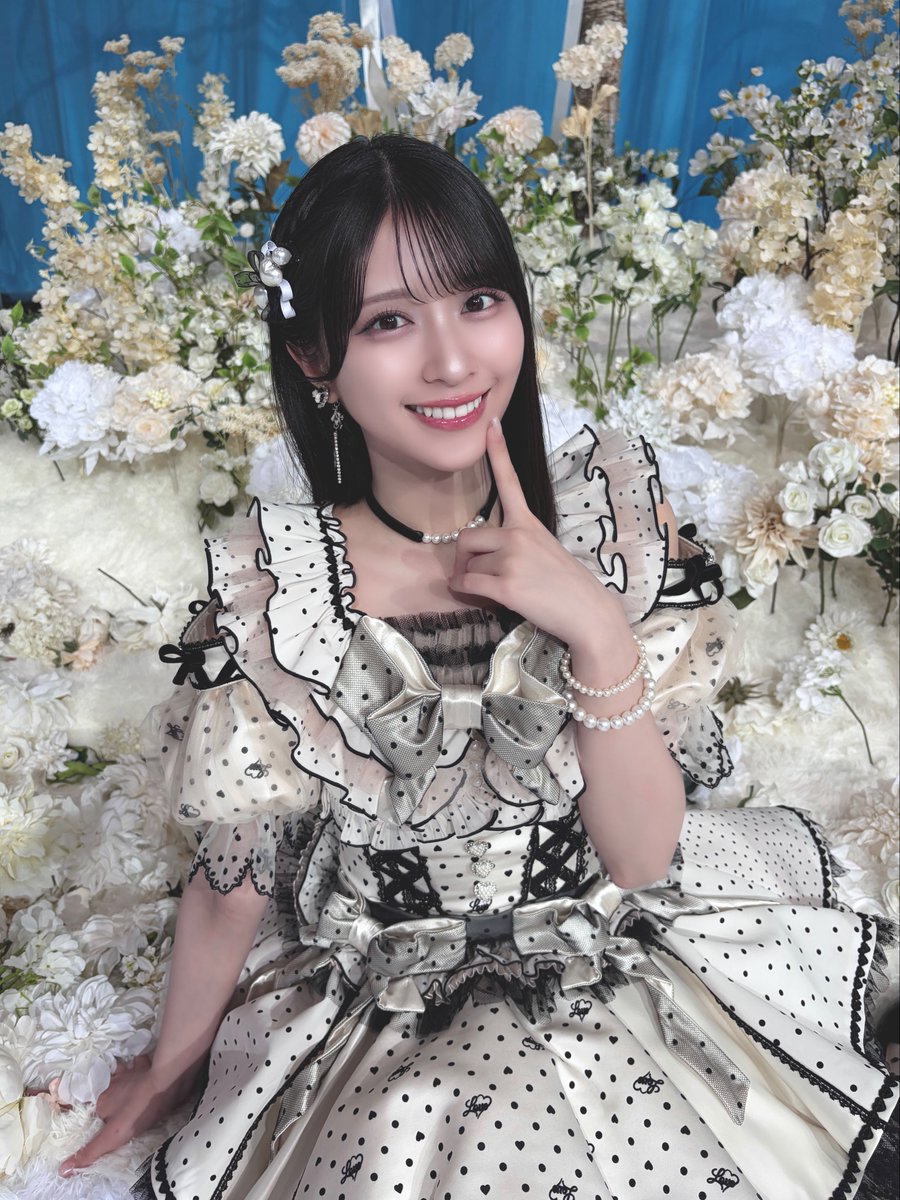 sasaki_maika's tweet photo. 21枚目シングル
「恋、はじめました。」
MVが公開されました💘

キミ🧸の心を侵略です🫯

かわいいカワイイMV✨
ぜひたくさん見てくださいね✨

 https://t.co/Vm61R1nIDR https://t.co/7o6VlyypdB