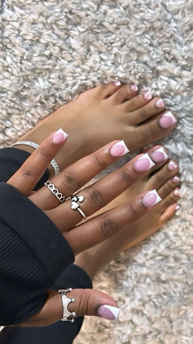 Nexiraluv's tweet photo. beauty maintenance = girl therapy 🎀💕🫧 https://t.co/XVHBEW8eOH