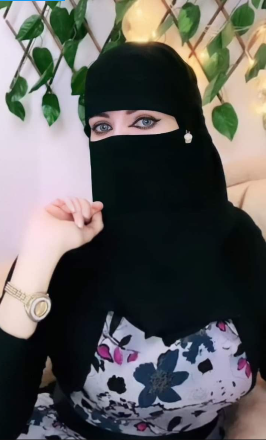 vladi100's tweet photo. أحيانًا أفتقد نفسي قبل أن أفتقد أحدًا... https://t.co/pGuozmDt5Q