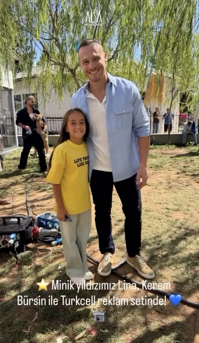 live__for_music's tweet photo. And the Turkcell set pics keep coming 
#KeremBürsin https://t.co/qYvzJVVNBO