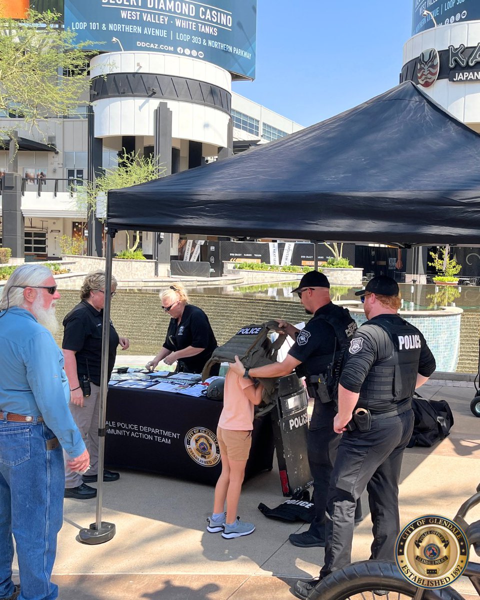 GlendaleAZPD's tweet photo. **Feel Good Friday** 
Last Saturday, we had an amazing time at our Wheels and Shields event at Westgate! 🚓 Families and friends came together to explore police vehicles, meet our dedicated officers, &amp; enjoy a day filled with camaraderie. #GlendaleAZPD #BeGPD #GlendalePolice https://t.co/4QzVWfGfmY