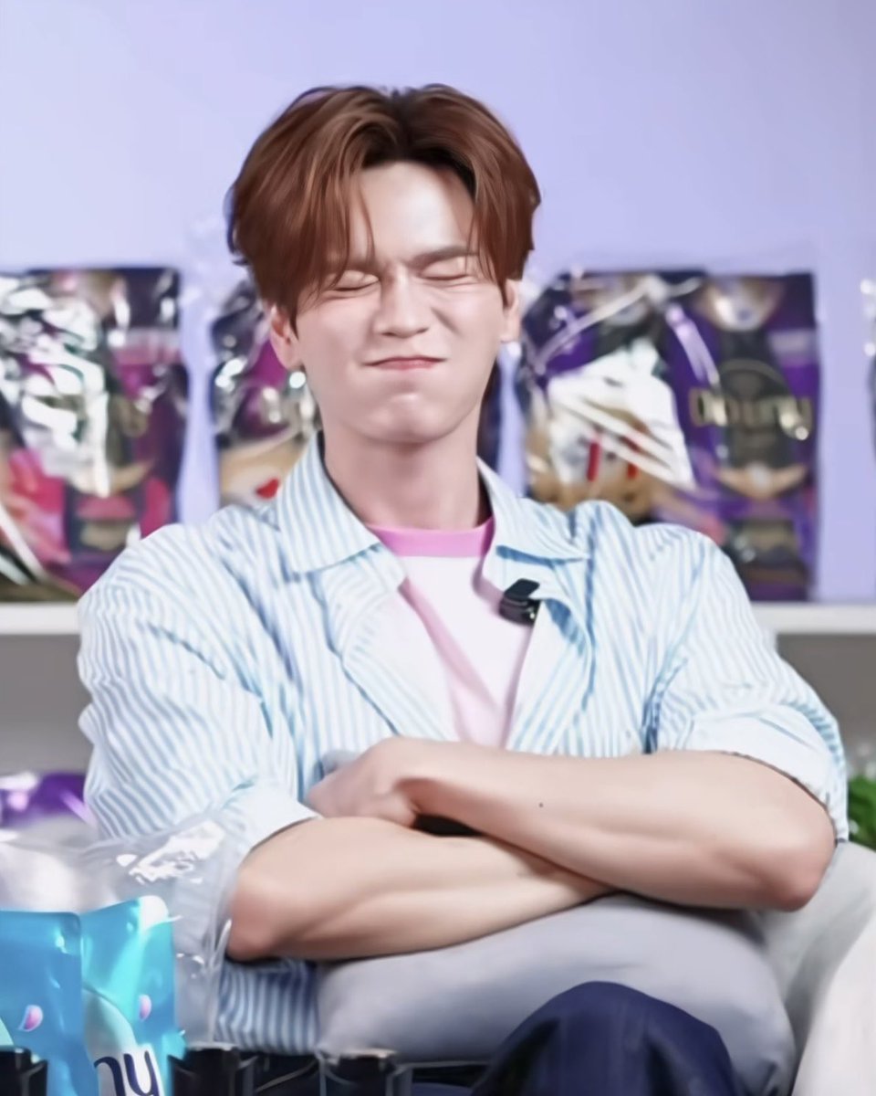 _tmdp24's tweet photo. โฮร น่ารักมาก ใจแม่จาแตกดังปุ๋ง ㅠㅠㅠㅠㅠㅠㅠㅠㅠㅠㅠㅠㅠㅠㅠㅠㅠㅠㅠㅠ 🥹😭

MARKJRTN X DOWNY TOPS 

#DownyTopsxMarkji https://t.co/mSY1VTvh9W