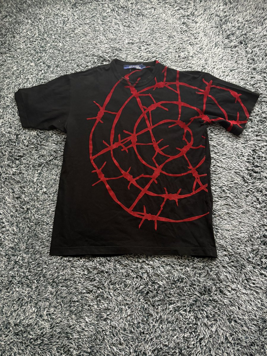 7Iaek's tweet photo. JUNYA WATANABE COMME des GARÇONS MAN wire t shirt 2004ss https://t.co/Fr7wVwrtGt