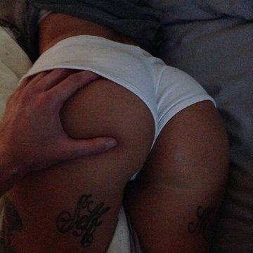 0rgasmodenoche's tweet photo. 😈 https://t.co/A6L0JJwLrq