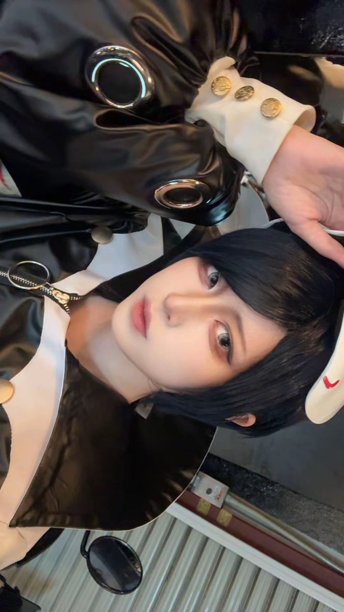 cos_sura's tweet photo. あまりにも似なかったけど今日は🦊でした‼︎カメラ会楽しかったです👊🏻🥹
またぜひに🥹🫶🏻 https://t.co/ztS9OEuACz
