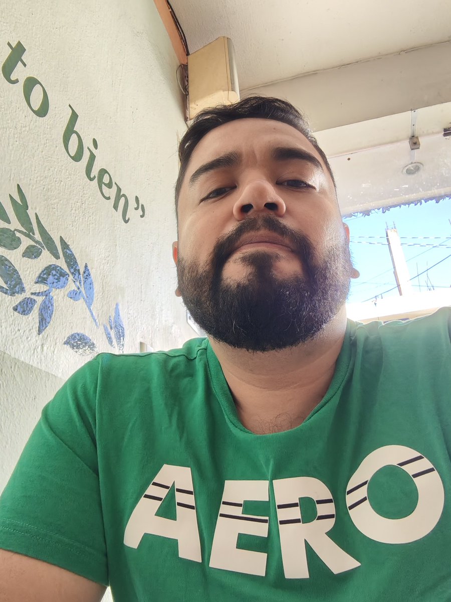 jozzafatherrera's tweet photo. Ya andamos dándolo todo en viernes 🌱🍽️ https://t.co/AK1QH5hPav
