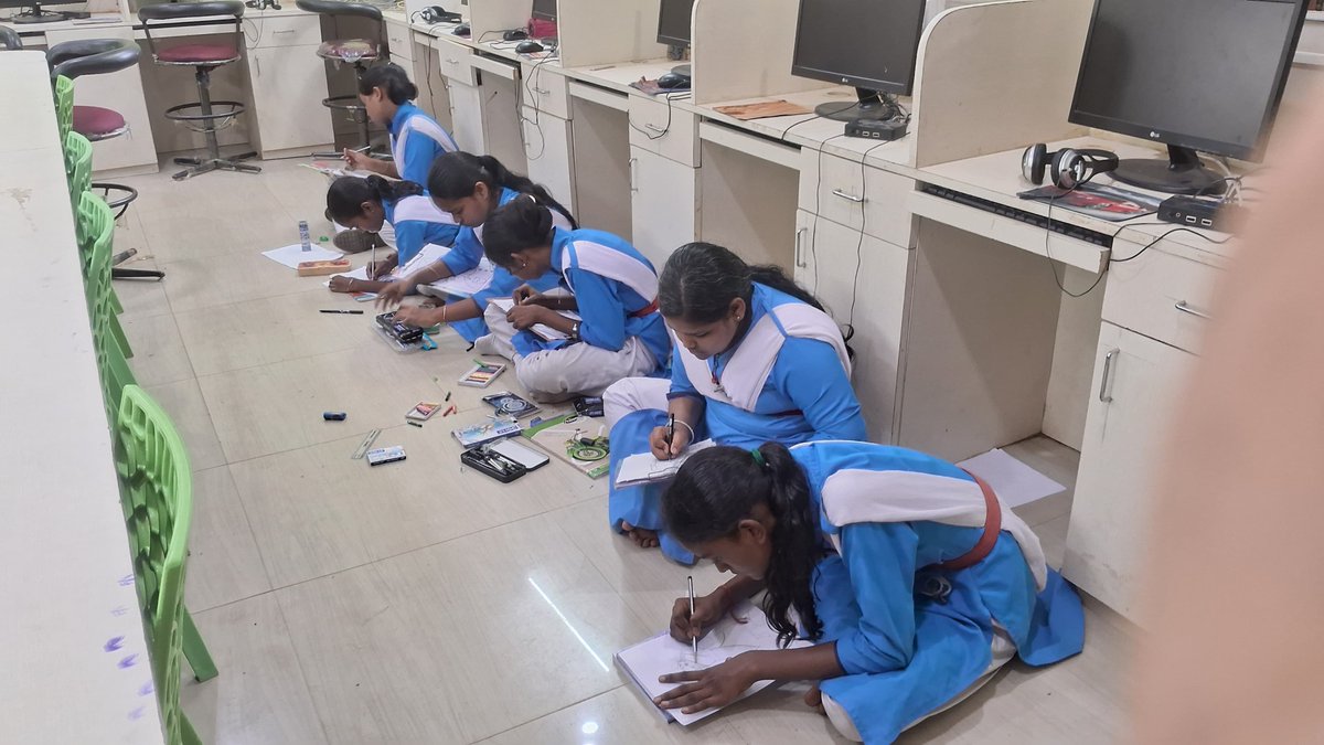 BDO_Balianta's tweet photo. Debate and drawing competitions were held among students of various schools in Balianta Block on the occasion of the 80th Independence Day. @DMKhordha @PRDeptOdisha @CMO_Odisha https://t.co/3lP1UvZro7