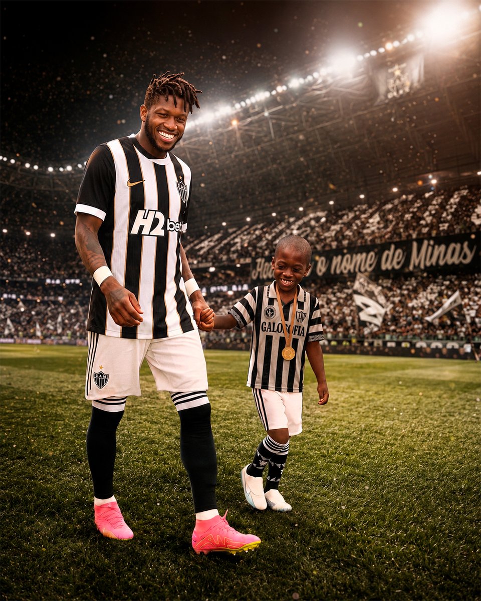 rubensmenin's tweet photo. Há alguns anos, o Fred demonstrou seu desejo de voltar a vestir a camisa do @Atletico . Era um sonho de criança e, agora, ele o realiza. Fico muito feliz e honrado, porque essa também era a nossa vontade.

Contamos agora com um torcedor dentro de campo, que entende a paixão que sentimos, além de ser um excelente jogador. Os anos na Europa respaldam ainda mais a sua trajetória. Além de ser multicampeão no futebol ucraniano, foram cinco anos no mais alto nível, disputando a Premier League. Experiência que também contribuiu para que disputasse duas Copas do Mundo.

Esse é o tipo de jogador que queremos. Estamos superando as dificuldades, fazendo esforços, assim como o Fred fez para estar conosco. Precisamos, cada vez mais, do torcedor engajado com o nosso momento.

O Galo é e sempre foi sua casa, Fred. Seja muito bem-vindo de volta!