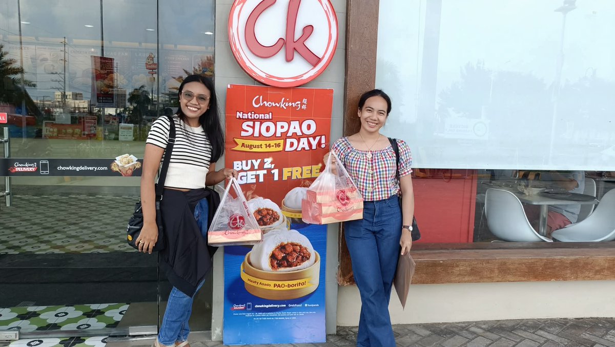 KimPauELITES's tweet photo. @chowking_ph "Secured the goods! 🥟
 Flavor level: 100%. 
Happy National Siopao Day! ❤️" https://t.co/6uc8NHNnPD