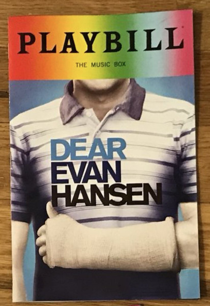 ShinyaNIRO's tweet photo. 2018年 NYで🗽
『DEAR EVAN HANSEN』
を観た時の写真出て来た‼️

まさか出演するとはねぇ…

#dearevanhansenjp
#劇場良いサイズだなぁ
#タンブラーどこいった https://t.co/xx1bz80dp7