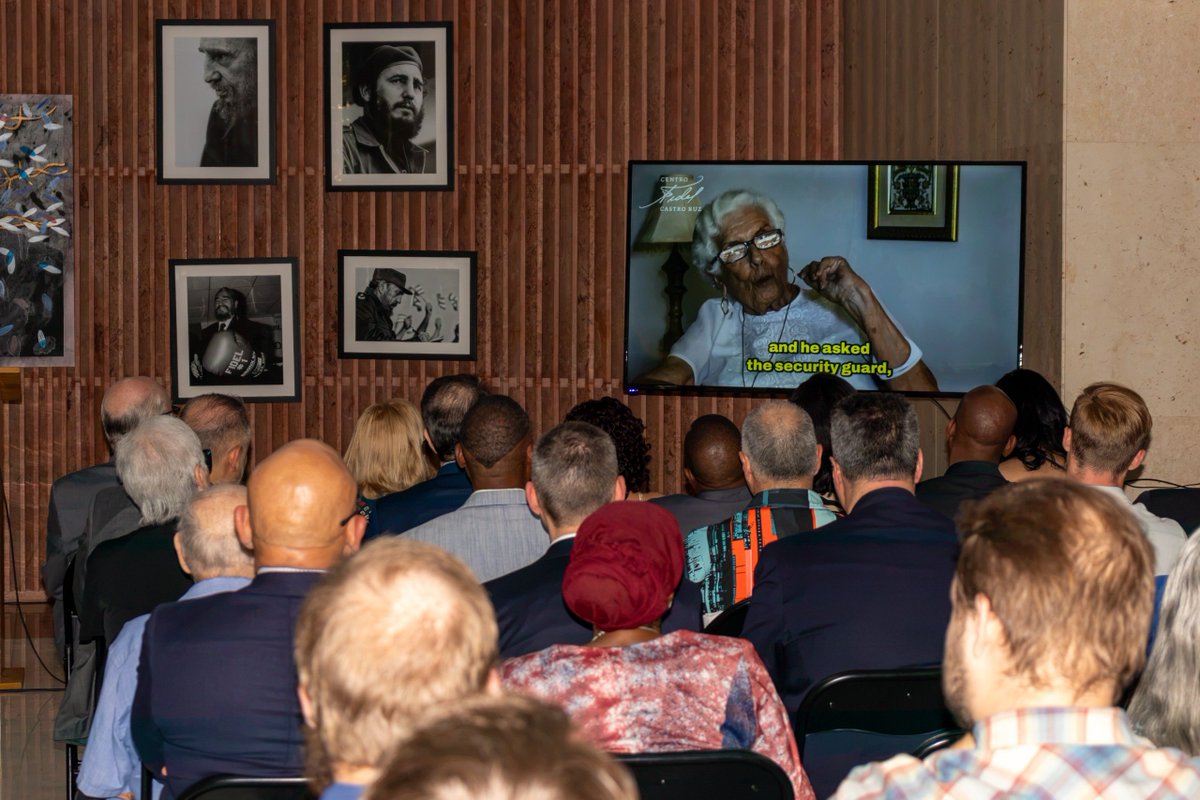 R_Malmierca's tweet photo. Conmemoramos #100AñosConFidel en @EmbacubaCanada con sencillo acto en presencia miembros cuerpo diplomático, cubanos residentes y amigos canadienses. Ratificamos que obra e ideas #Fidel continuan siendo guia para resistencia nuestro pueblo en defensa independencia nacional. https://t.co/vzwfhO8O0k