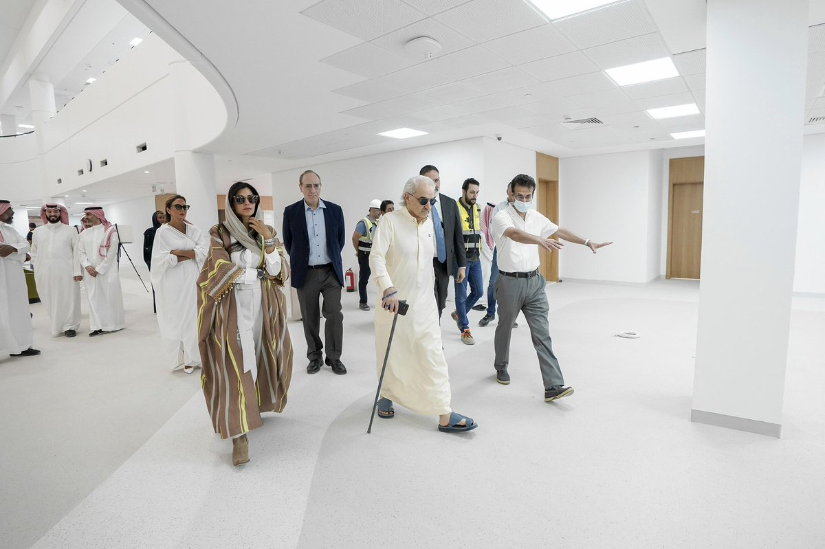 Reem_Alwaleed's tweet photo. زيارة لجامعة المملكة @KingdomUniSa برفقة والدي الأمير الوليد بن طلال، لمتابعة الاستعدادات النهائية والاطلاع على جاهزية الجامعة لاستقبال أولى دفعاتها مع بداية العام الدراسي..

الحمدلله، نقترب من هذه البداية بثقة وطموح، لتبدأ رحلة الجامعة ببيئة تعليمية وتجربة رائدة تواكب تطلعات طلابنا وطموحات بلادنا 🇸🇦

I joined my father, Prince Alwaleed bin Talal, at Kingdom University @KingdomUniSa to follow up on the final preparations and review the university’s readiness to welcome its first cohort at the start of the academic year.

As we approach this important new chapter, we do so with confidence and ambition. Kingdom University is ready to begin its journey, offering a leading educational environment and experience that reflect the aspirations of our students and the ambitions of our nation 🇸🇦