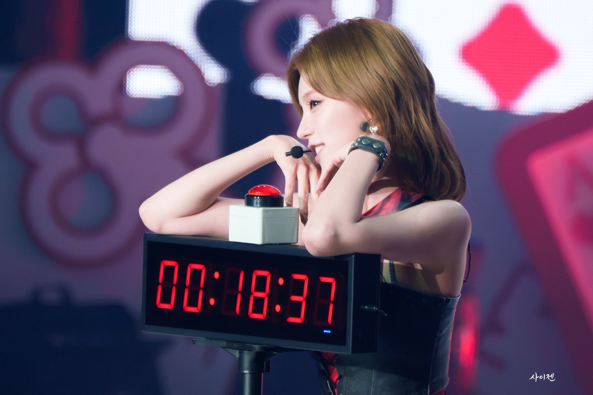 scigesn_'s tweet photo. 260809 5th FM

타이머 챌린지 옞덩 ㅋㅋ
비록 시간은 꼴찌였지만 값졌던 258

#있지 #예지
#ITZY #YEJI https://t.co/kGq6e2v0Cw