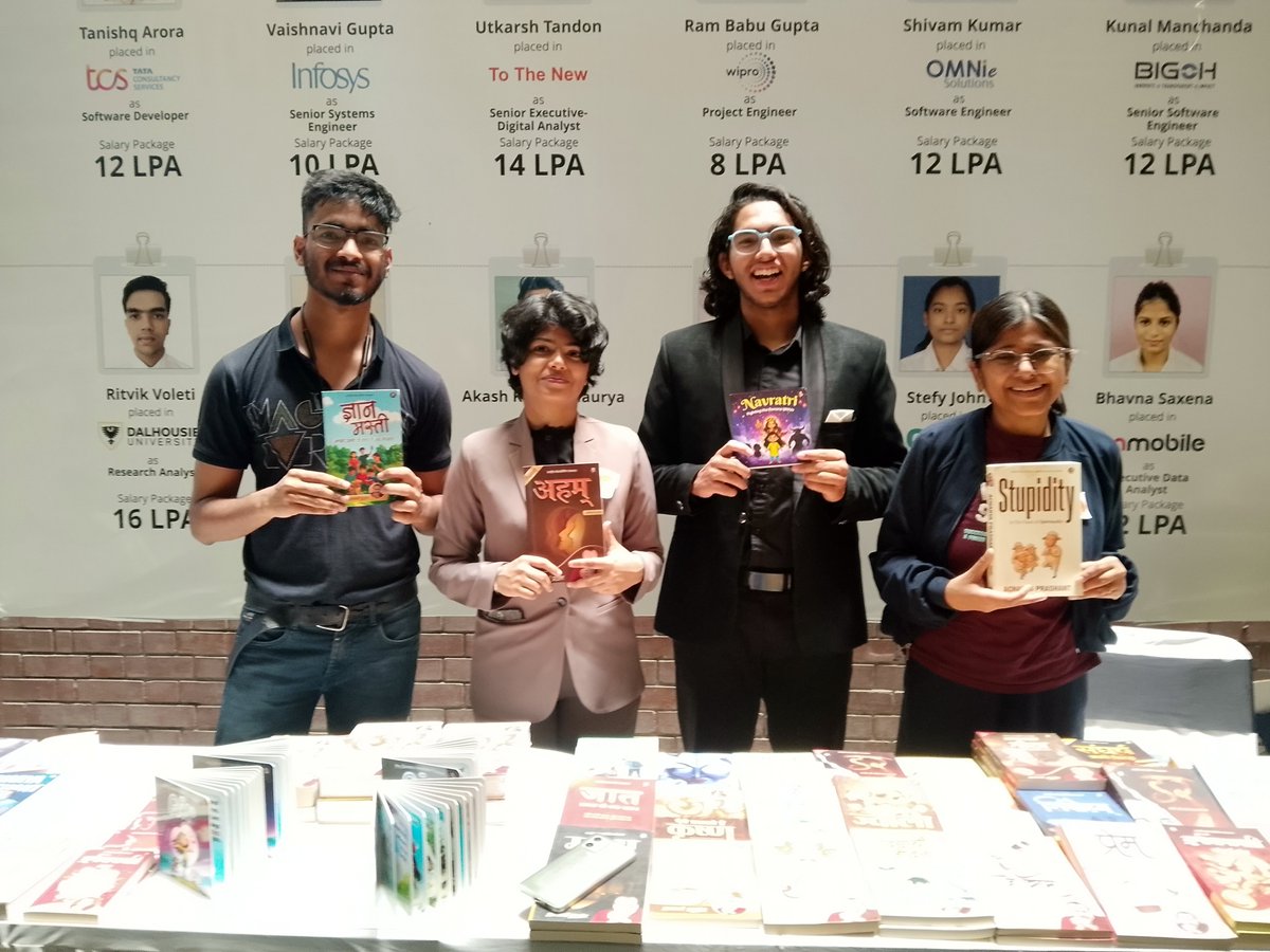 guptashelly28's tweet photo. Real change begins within. Let meaningful books help people begin that journey.

#AcharyaPrashant 
#WisdomWarriors https://t.co/7xmKzqjoPd