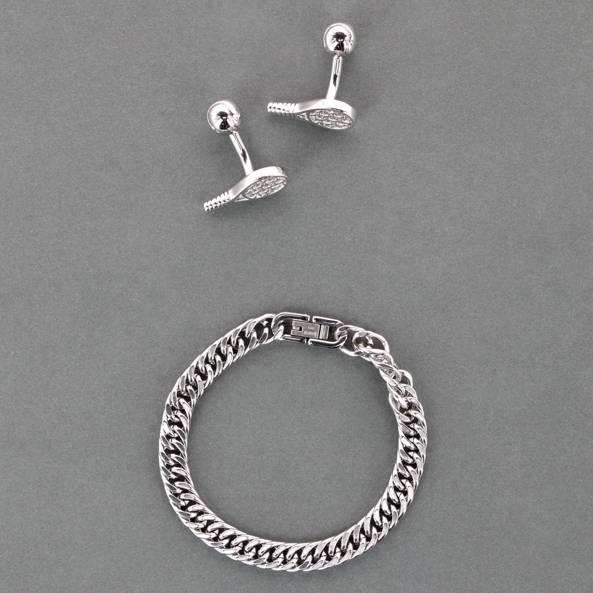 Trafalgarstore's tweet photo. Complete your look with accessories that make a lasting impression. Our premium jewelry and cufflinks are designed for the gentleman who values timeless style and exceptional craftsmanship. https://t.co/3Ox1hZ64zd https://t.co/mCr57aVwM7