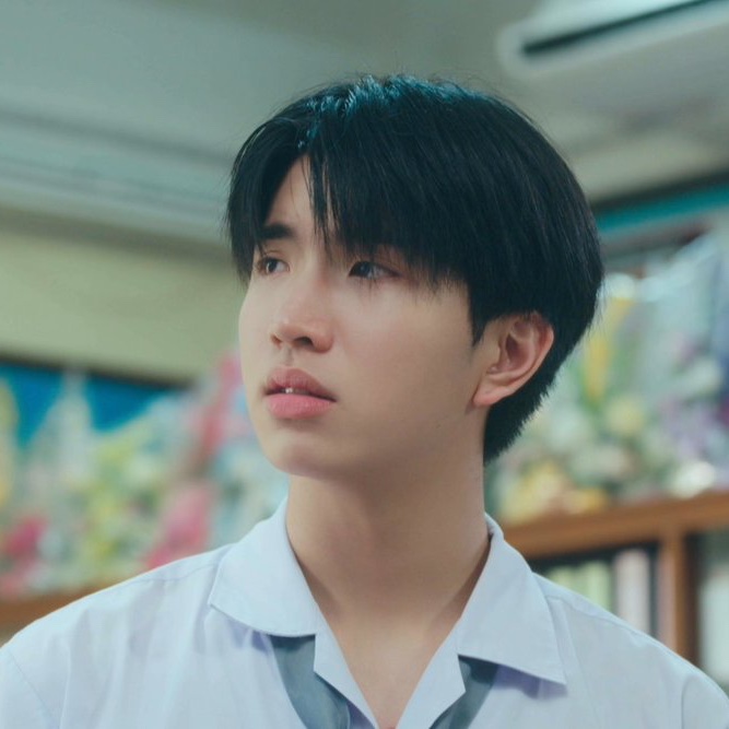 GMMTV's tweet photo. ชื่อกิจกรรมน่ารักเกินไปมากกกกก

#WEIRDO101SeriesEP1
@sea_ta_lay @keenkeno_sp https://t.co/aKuD1rXyKh